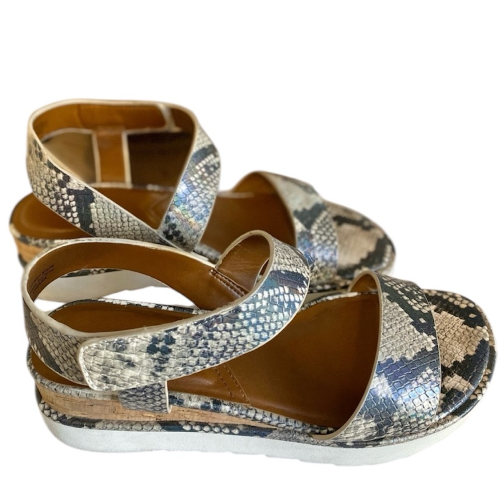 Franco Sarto snake skin lookalike gray, cream wedge sandals